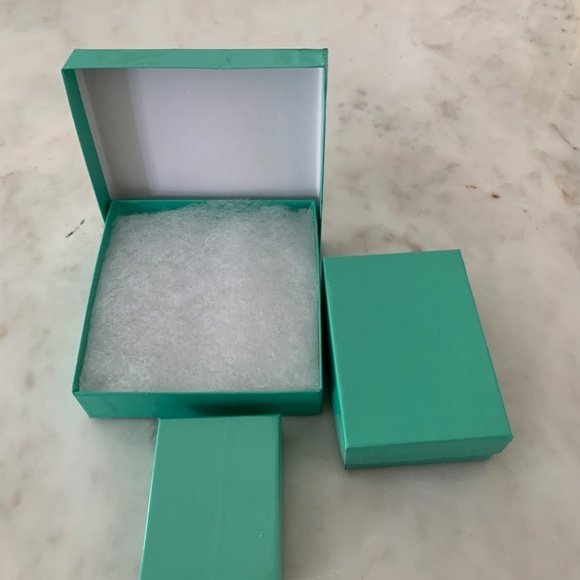 NEW 17” Necklace Silver Plated Cuban Chain Bling Iced Out  Faux Diamonds #28 - Picture 4 of 4